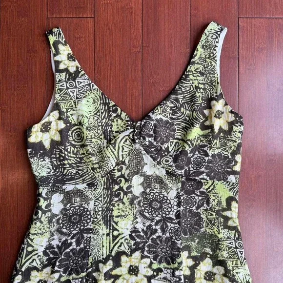 Tribal Brand Green & Brown Floral Midi‎ - Picture 2 of 7